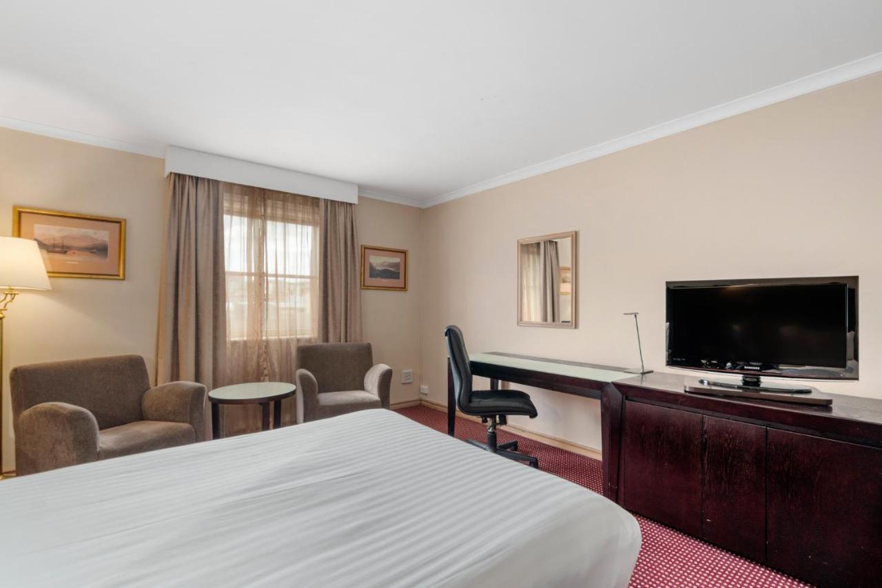 Hotel Grand Chancellor Launceston Exterior photo
