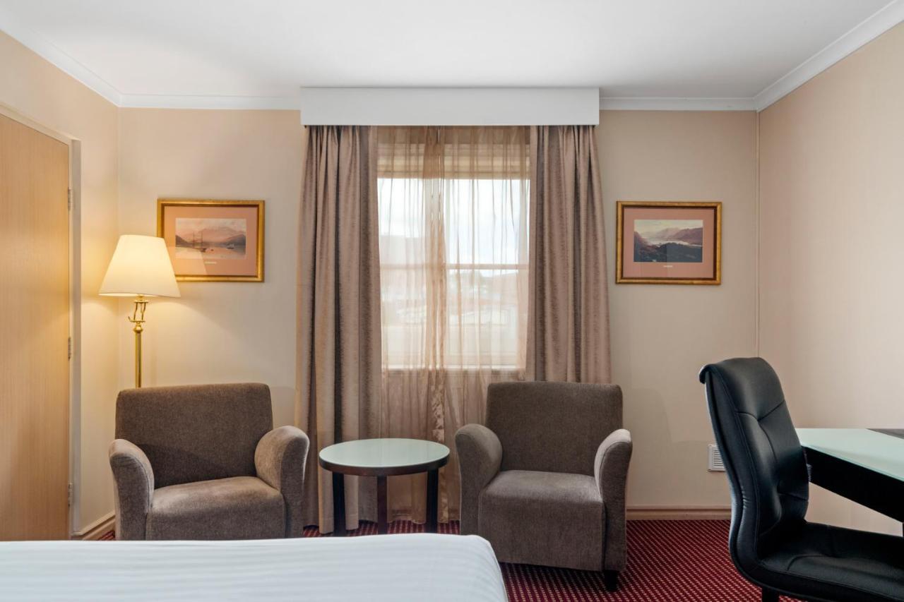 Hotel Grand Chancellor Launceston Exterior photo